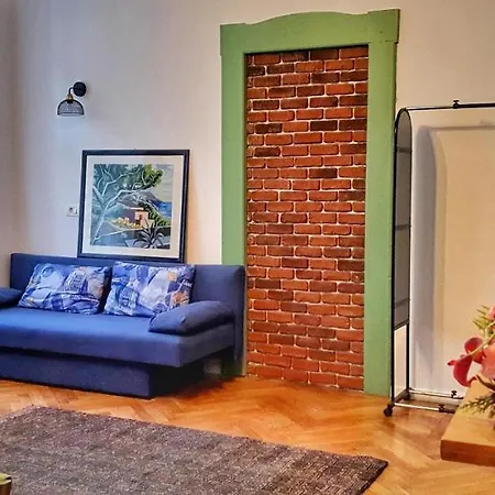 Casa Crown-2